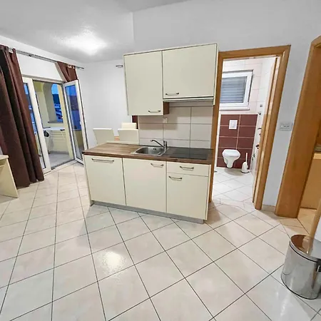 In Okrug Gornji 6130 Lejlighed